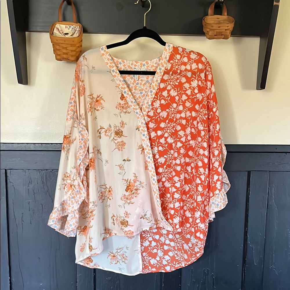 Floral Orange and Cream Women's Top CATO 14/16W EUC cross over high low flowy